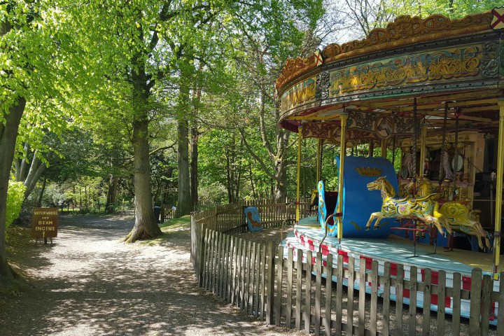 Golden Gallopers at Hollycombe Steam in the Country