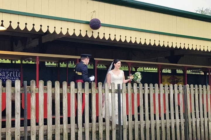 wedding-quarry-railway-station.jpg